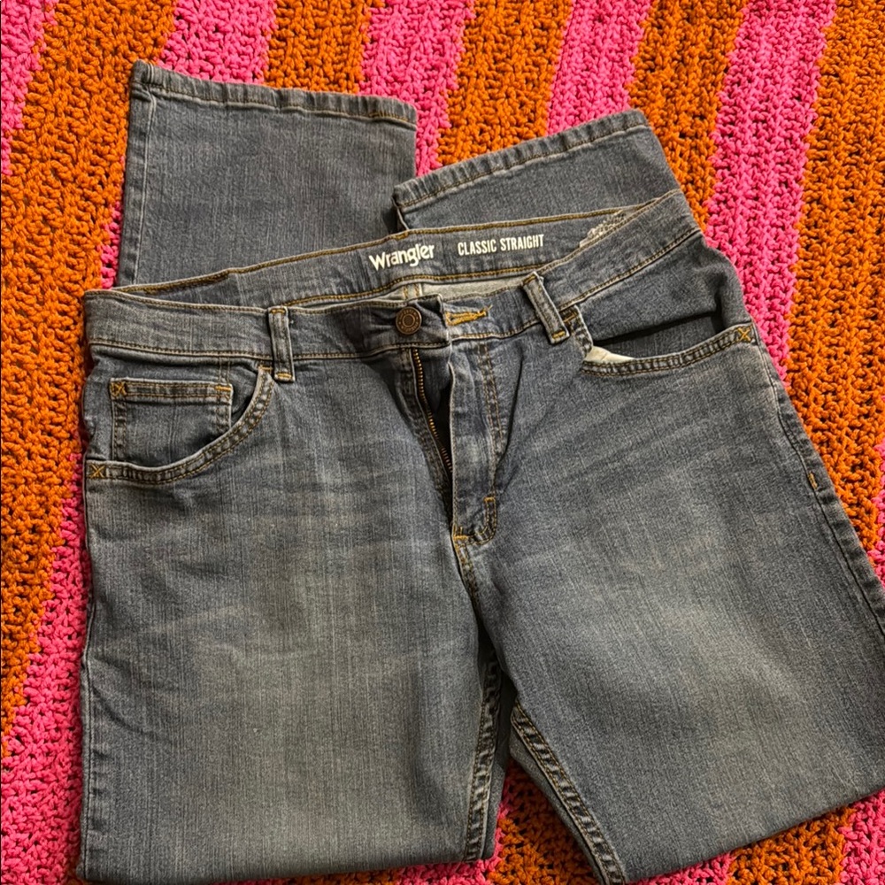 Wrangler Classic Straight Jeans